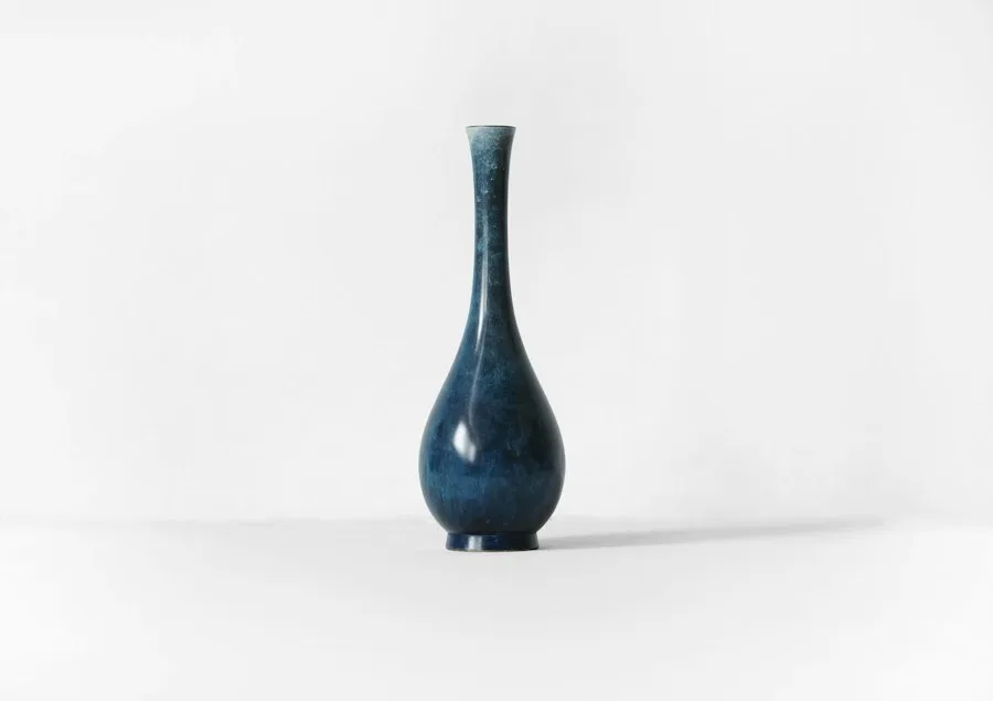 Bisa Bud Vase